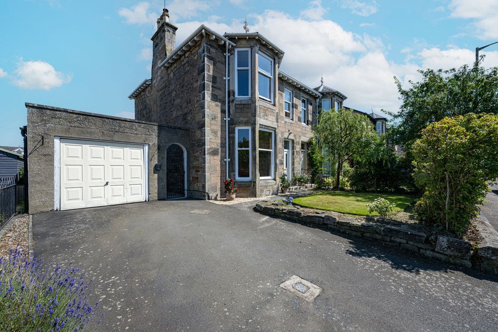 Property photo 2 of 28 External