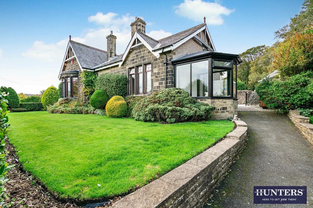 Property photo 1 of 29 12_65053_Watermarked.Jpg