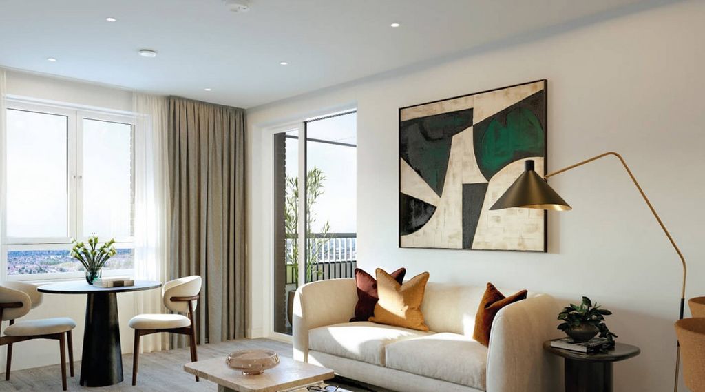 Property photo 2 of 13