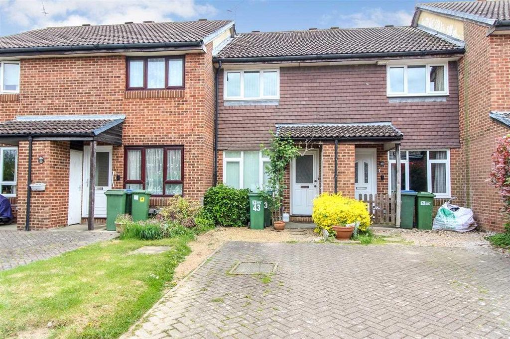 Property photo 1 of 12