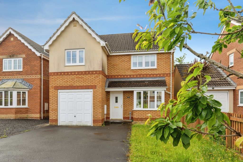 Property photo 1 of 20 Pbox-Img.Jpg