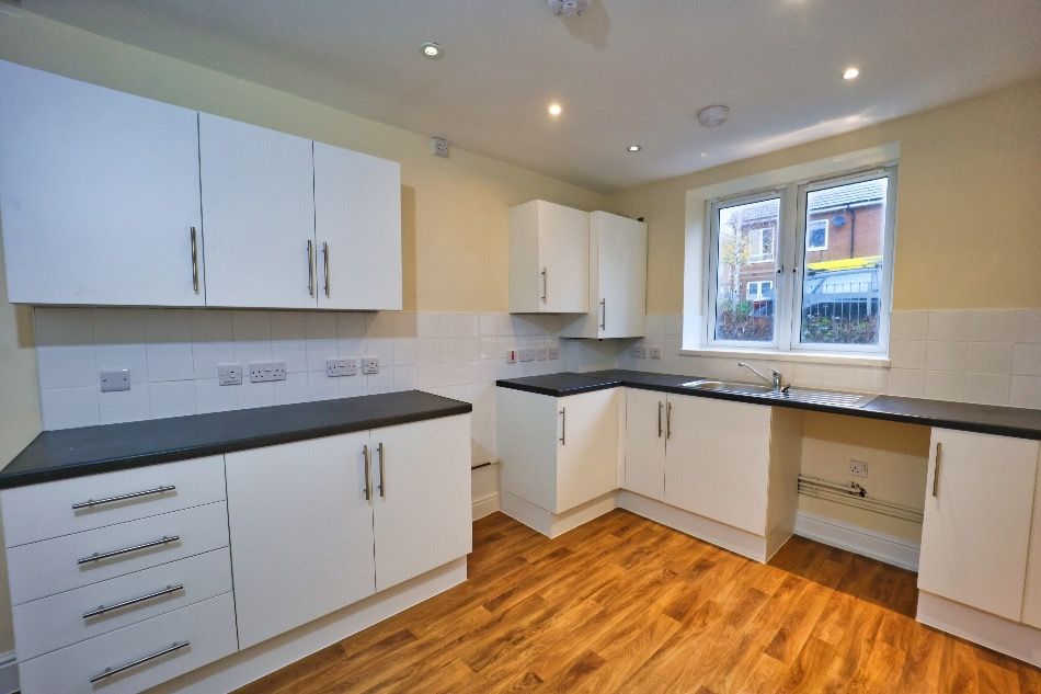 Property photo 3 of 23