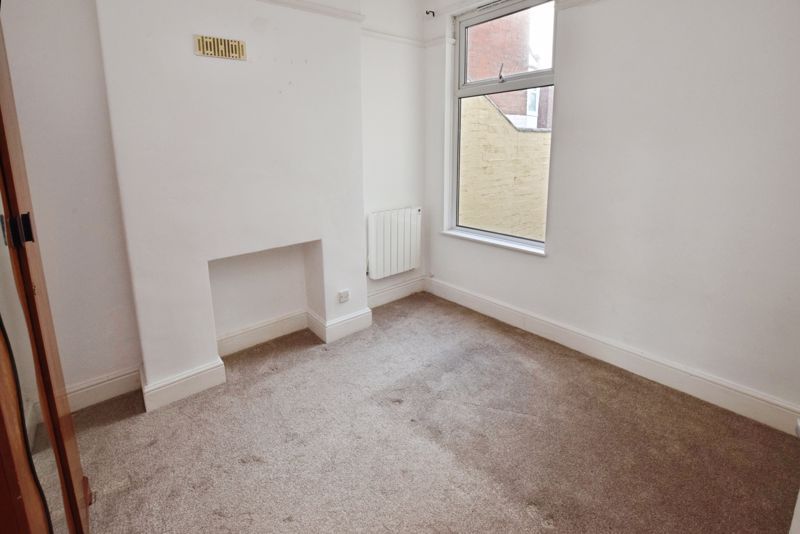 Property photo 3 of 6 Photo 10