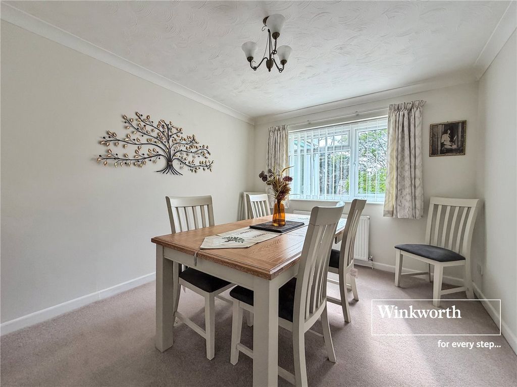 Property photo 3 of 18 Picture No. 38