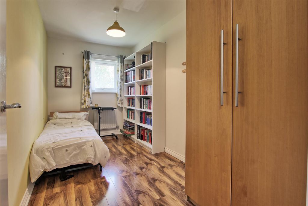 Property photo 3 of 9 Bedroom Two.Jpg