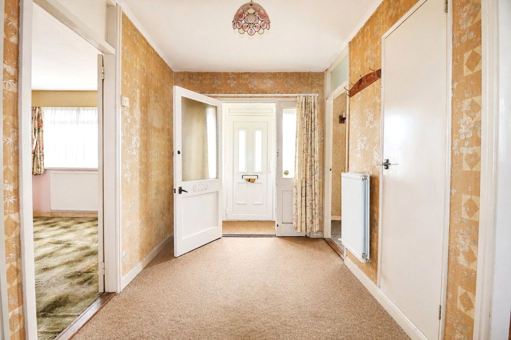 Property photo 2 of 13 2 - Picture No. 02