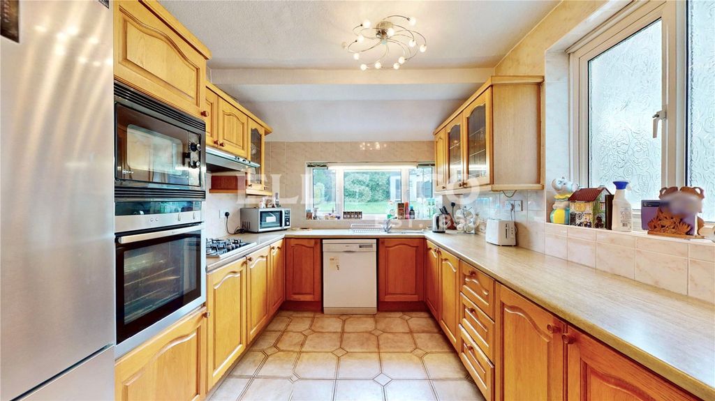 Property photo 1 of 20 Picture No. 31