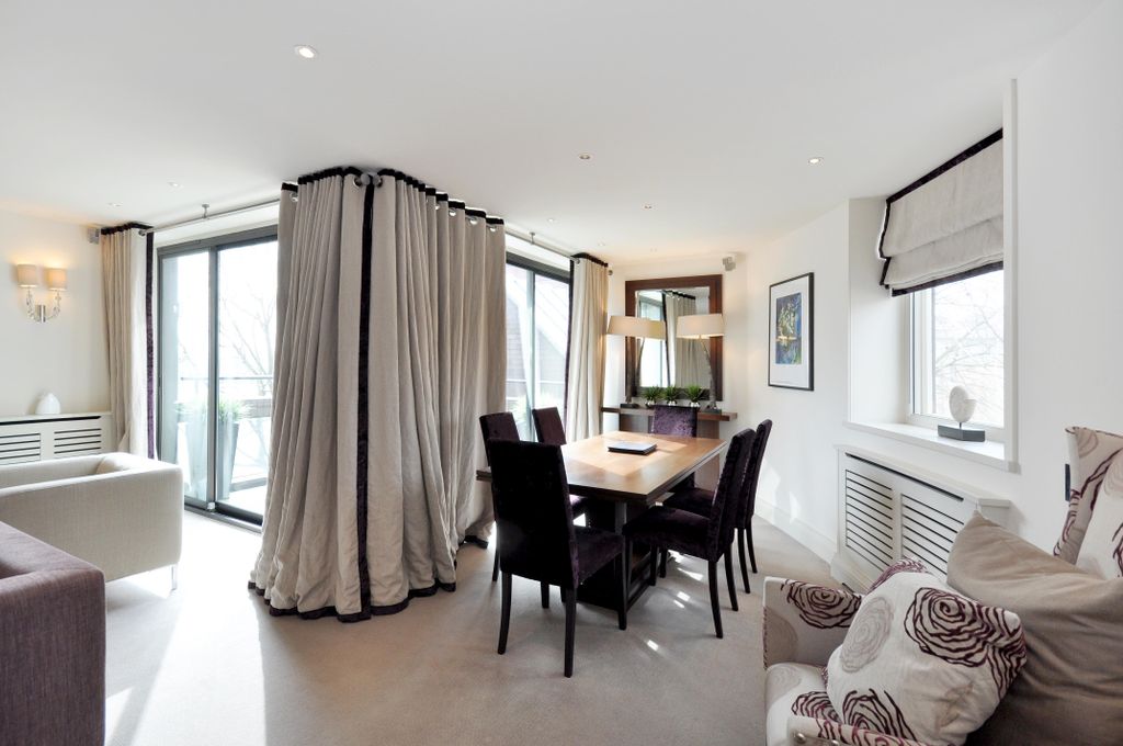 Property photo 3 of 13 Dining Area