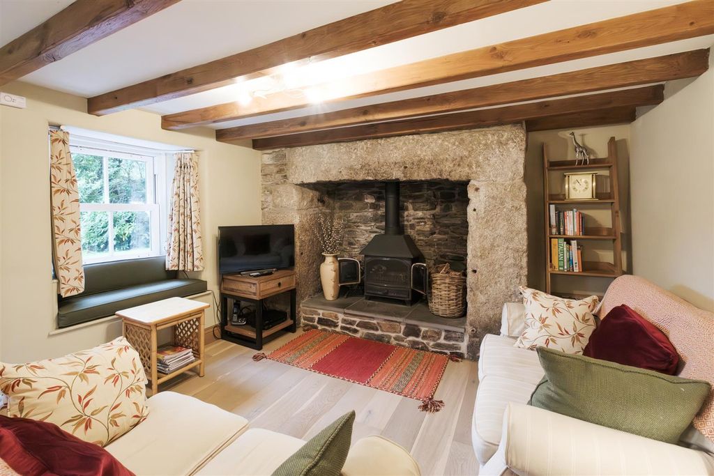 Property photo 1 of 21 Trannackcottage-Helston-5.Jpg