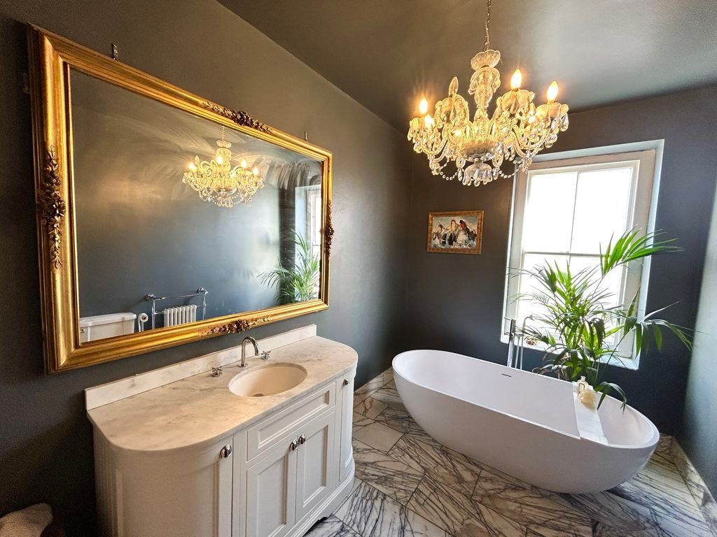 Property photo 3 of 35 Photo 4