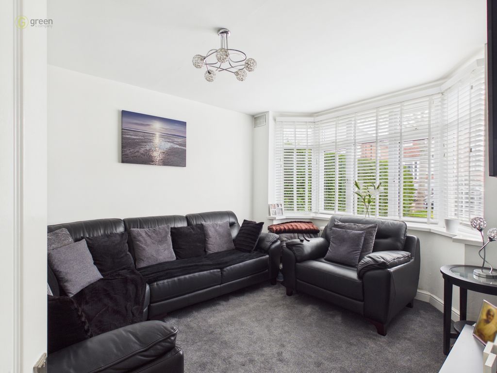 Property photo 2 of 32 Cam05591G0Pr0181Still010