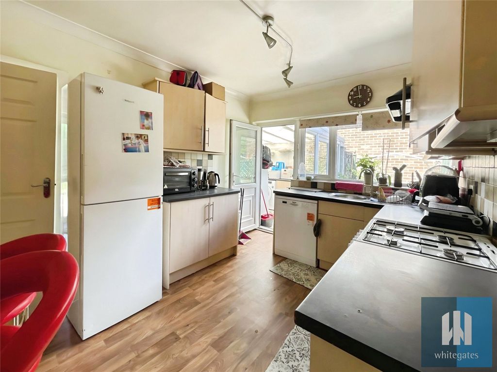 Property photo 3 of 16 Picture No. 16