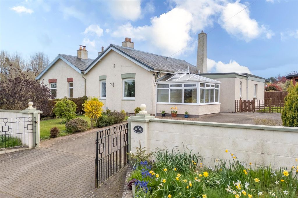 Property photo 1 of 27 2_Orchard_Cottages-1.Jpg