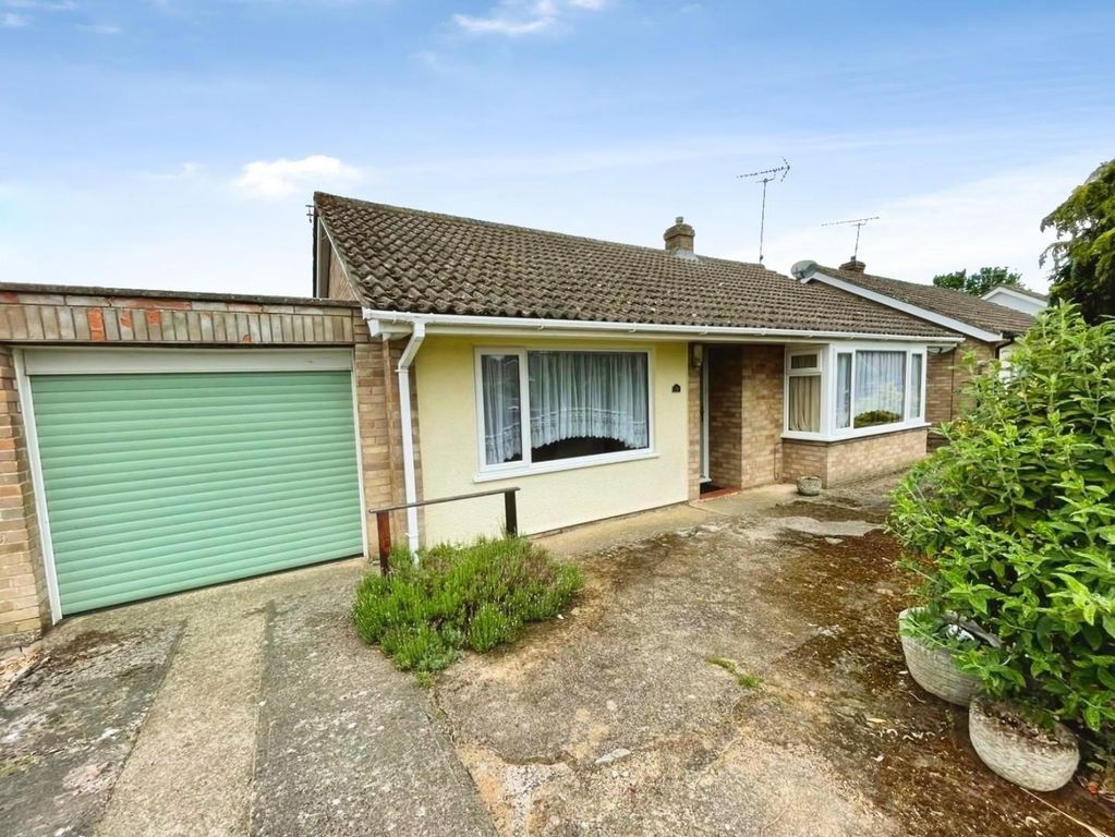 2 bed detached bungalow for saleSt. Stephens Crescent, Brandon IP27