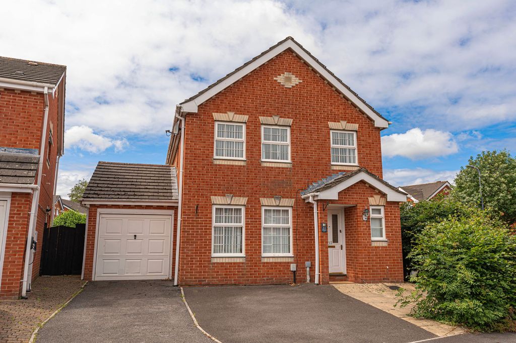 Property photo 1 of 48