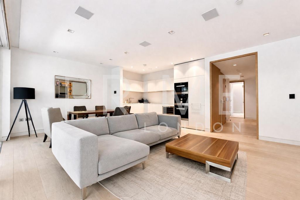 Property photo 3 of 20 Reception.Jpeg