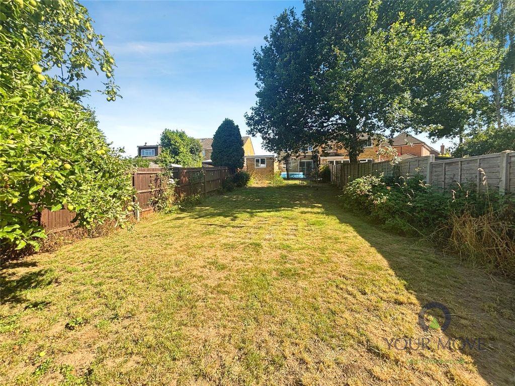 Property photo 3 of 15 Picture No. 18