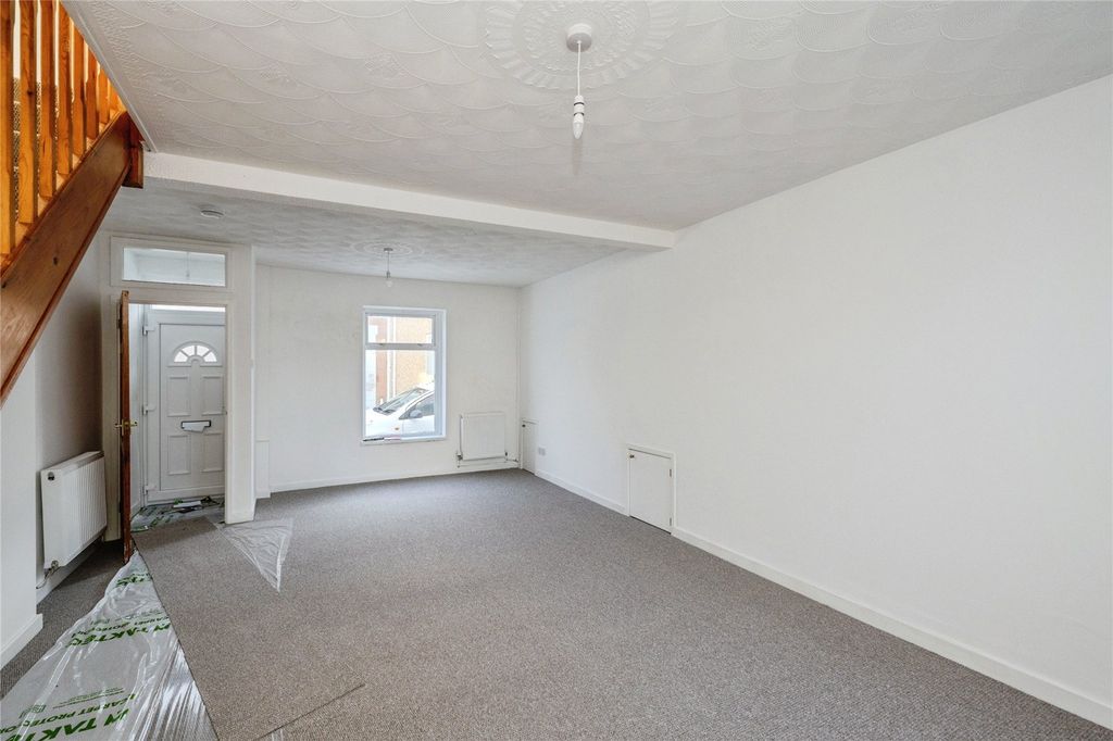 Property photo 3 of 13 Picture No. 04