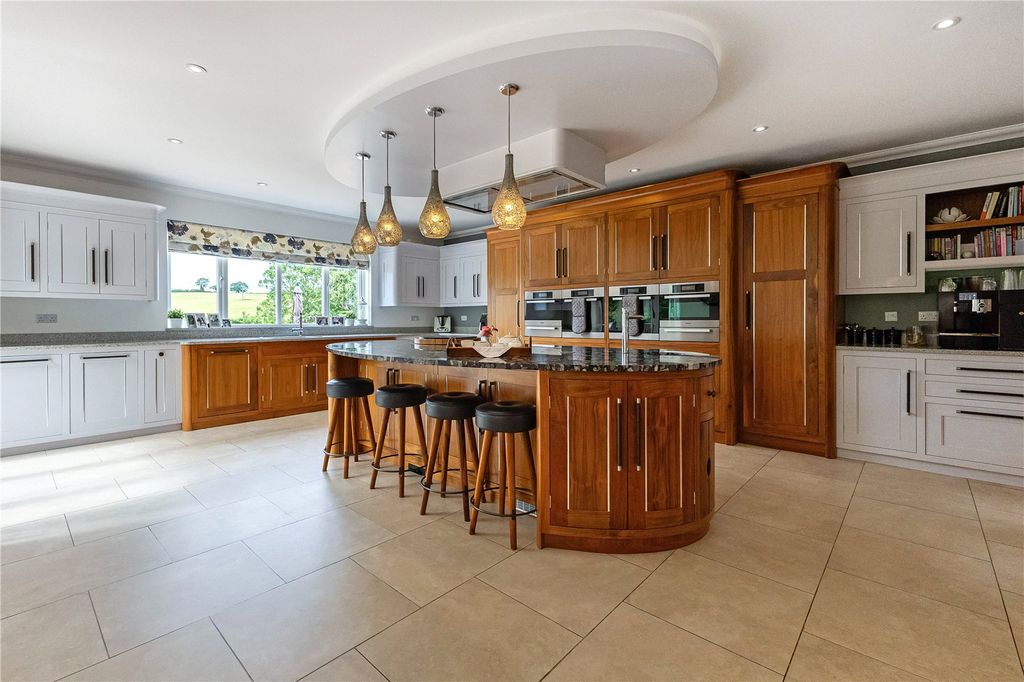 Additional image 6 of 9 bed detached house for saleBox End Road, Bromham, Bedford MK43
