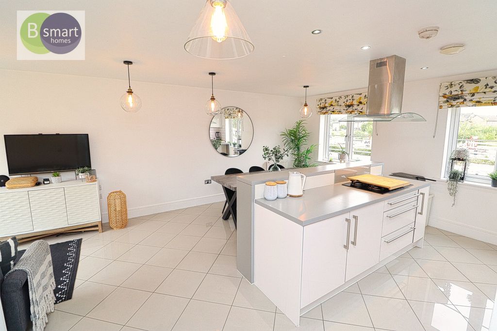 Property photo 3 of 21 Img_0321