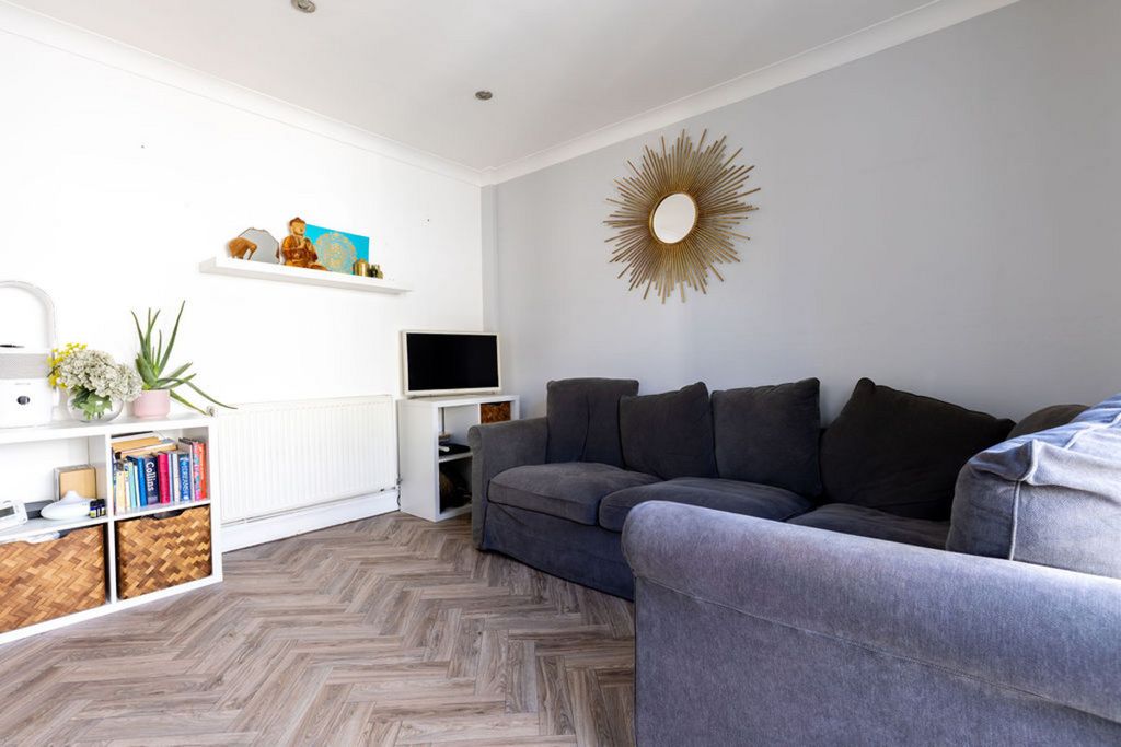 Property photo 3 of 15