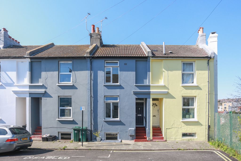 Property photo 1 of 18 296A9479