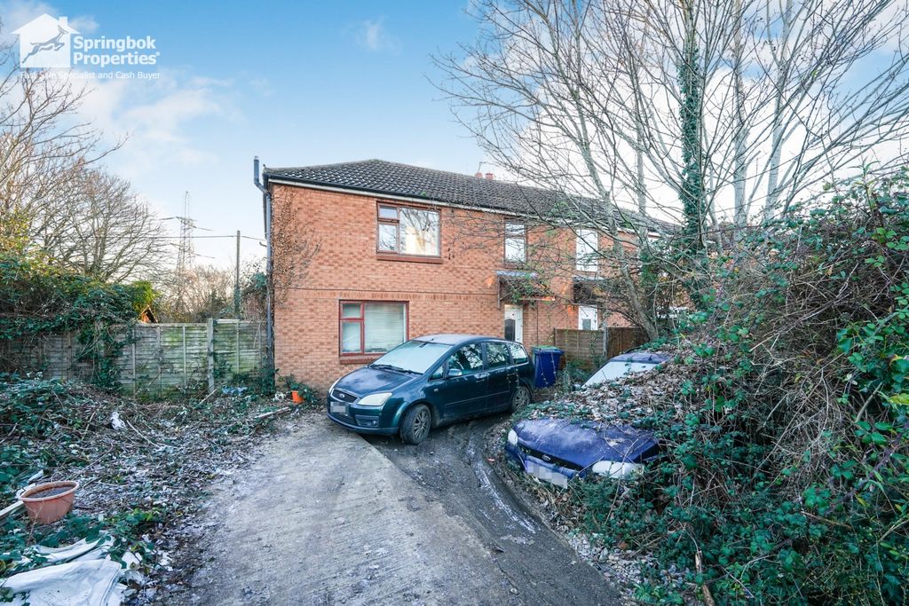 Property photo 1 of 4 Front View