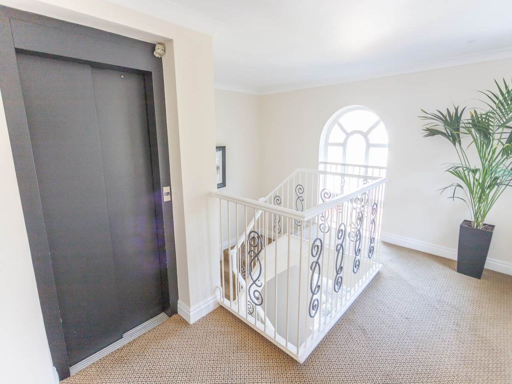 Property photo 2 of 6 Img_4875