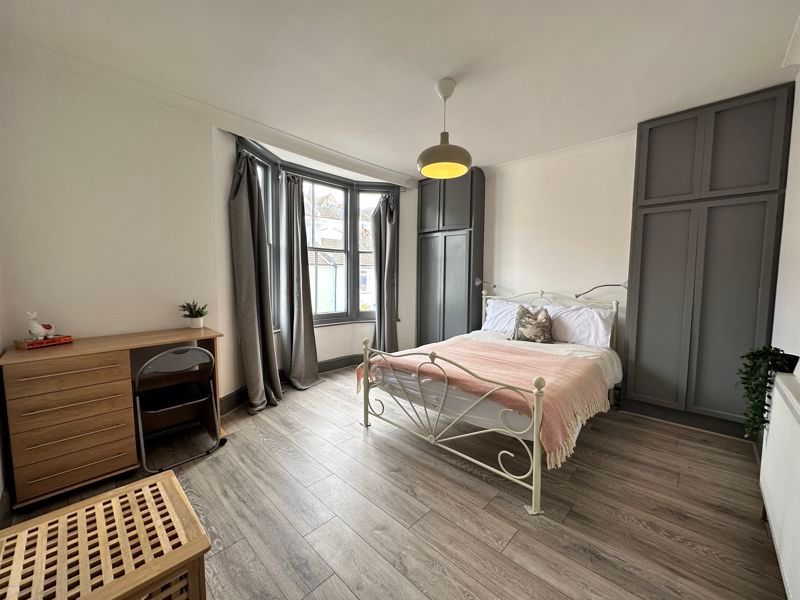 Property photo 1 of 9 Photo 20