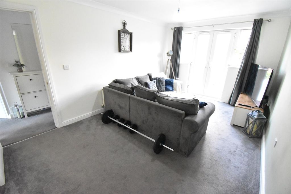 Property photo 2 of 6 2.Jpg