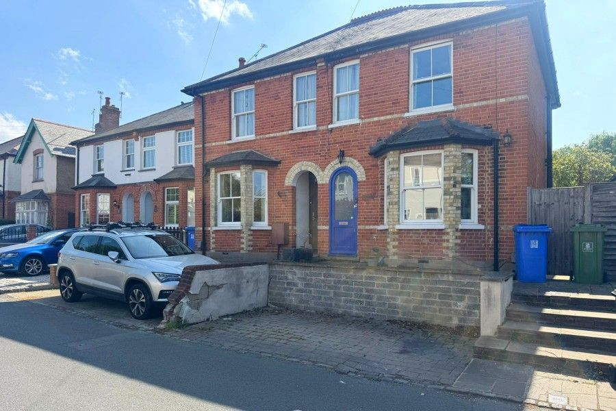 Property photo 1 of 8