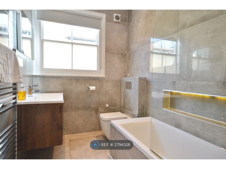 Property photo 3 of 13 Bathroom In Between Both Downstairs Bedrooms