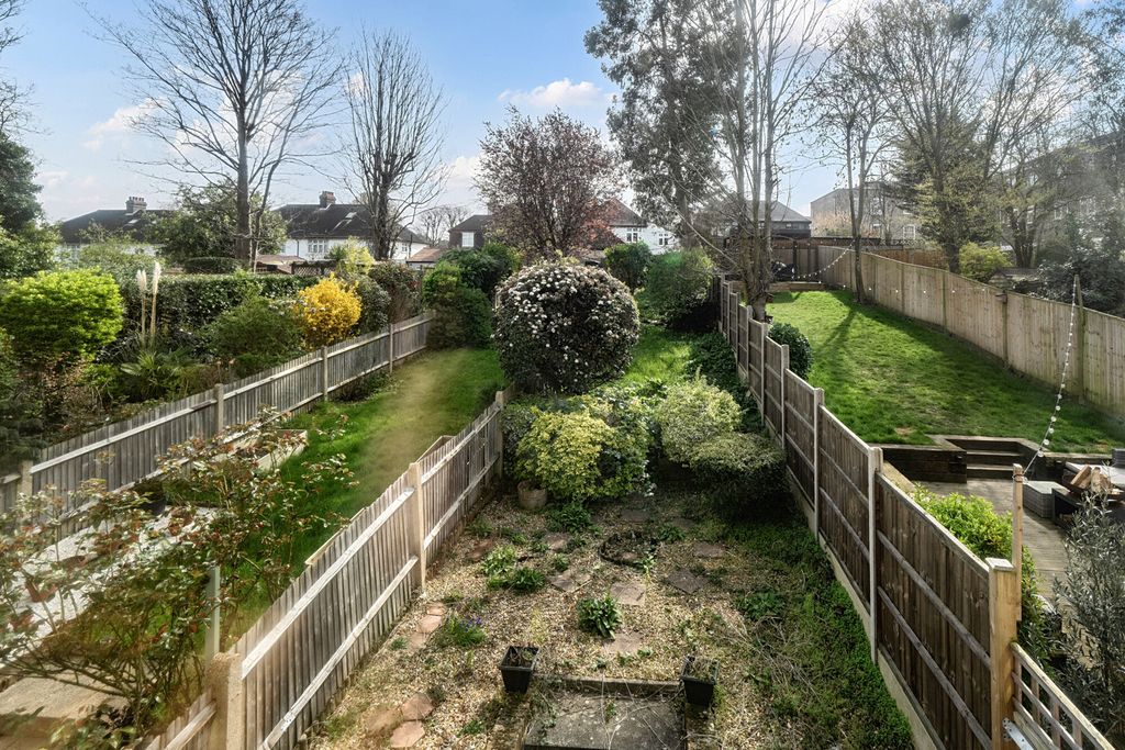 Property photo 2 of 24 1432291-18-69Bd39...