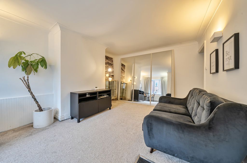 Property photo 3 of 11 1402408-2-6980B47...