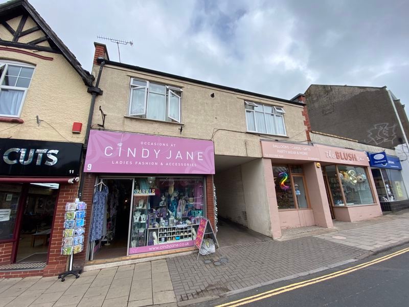 Property photo 1 of 12 Photo 11