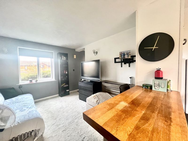 Property photo 3 of 10 Living Area