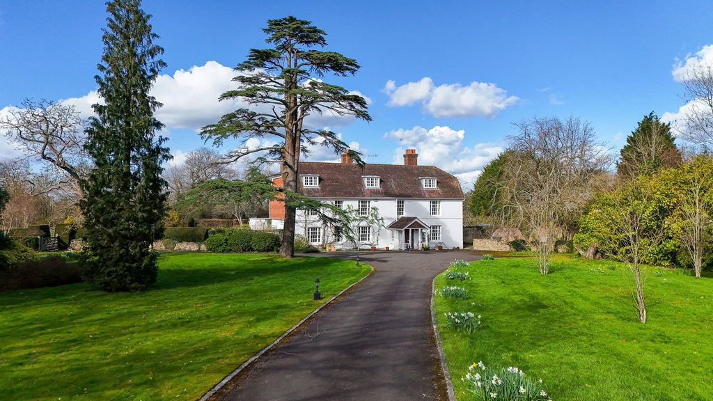 Property photo 1 of 42