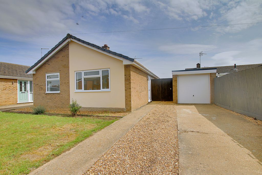 Property photo 1 of 8