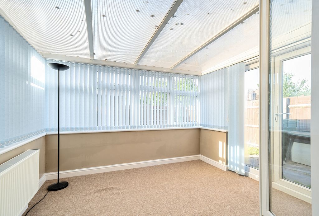 Property photo 3 of 15 1316925-17-685d97...