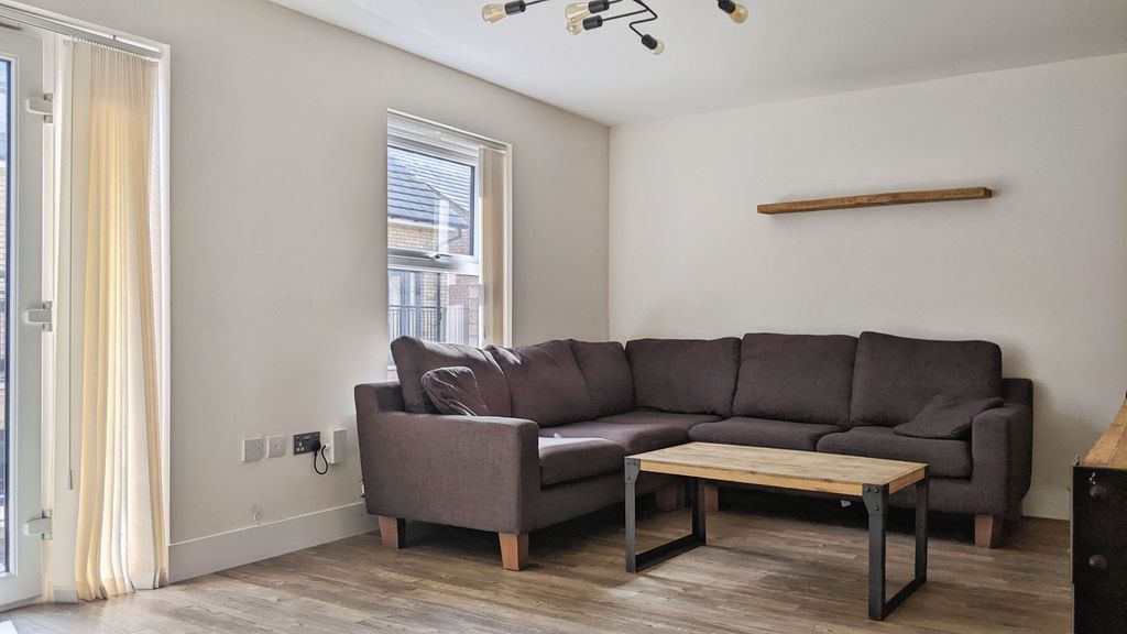 Property photo 3 of 10 Reception Room