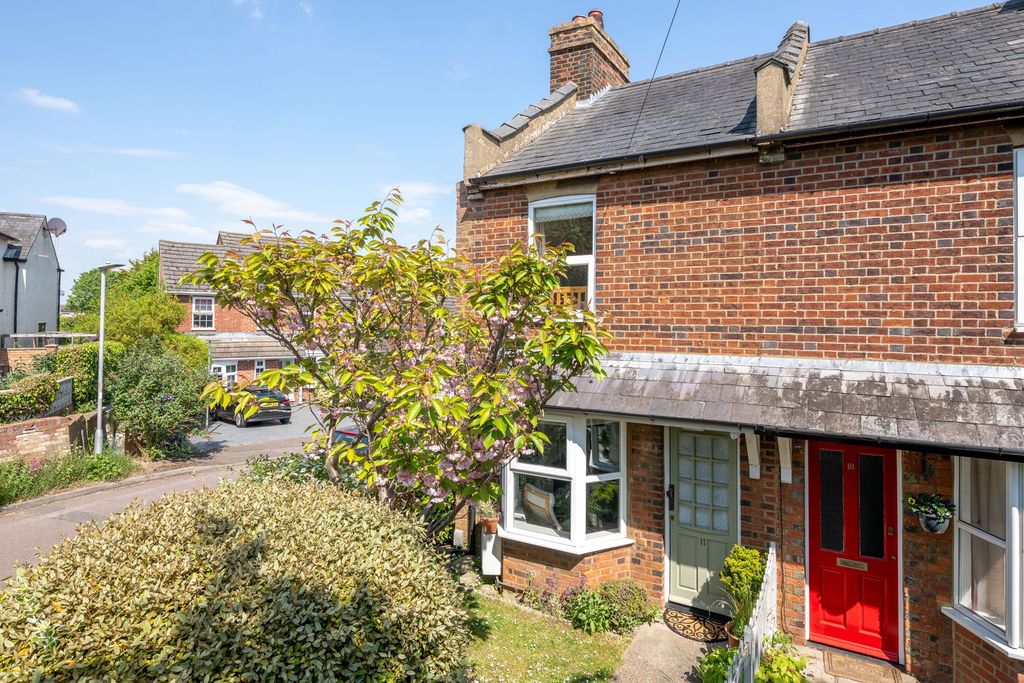 Property photo 1 of 19