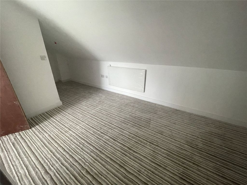 Property photo 3 of 7 Picture No. 02