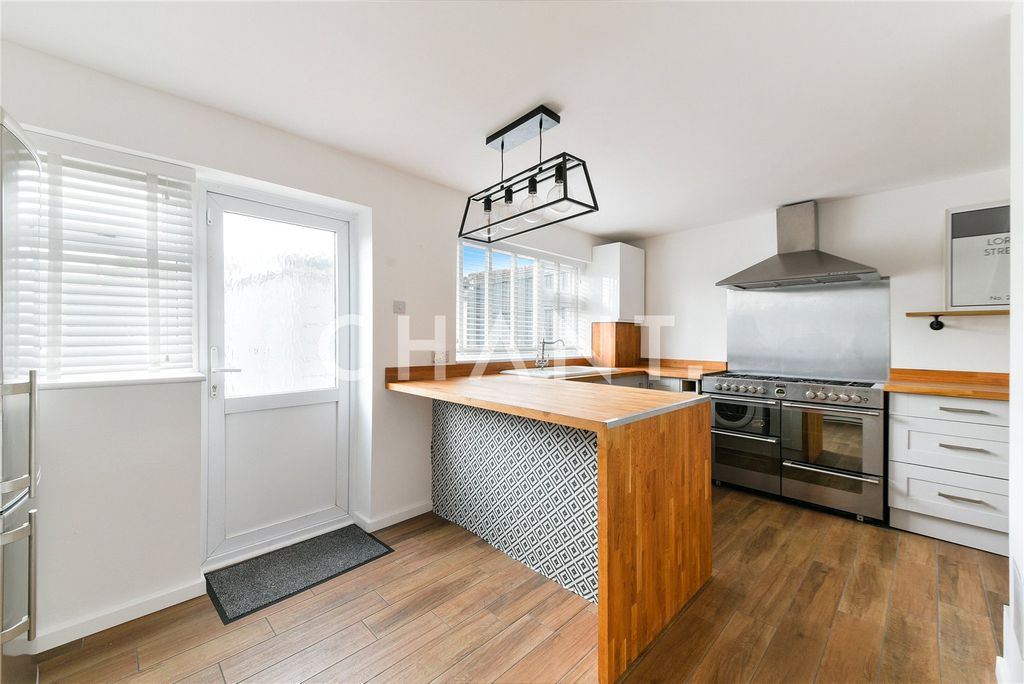 Property photo 1 of 16 Picture No. 01