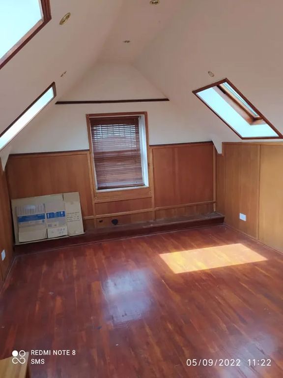 Property photo 3 of 5 Photo 1