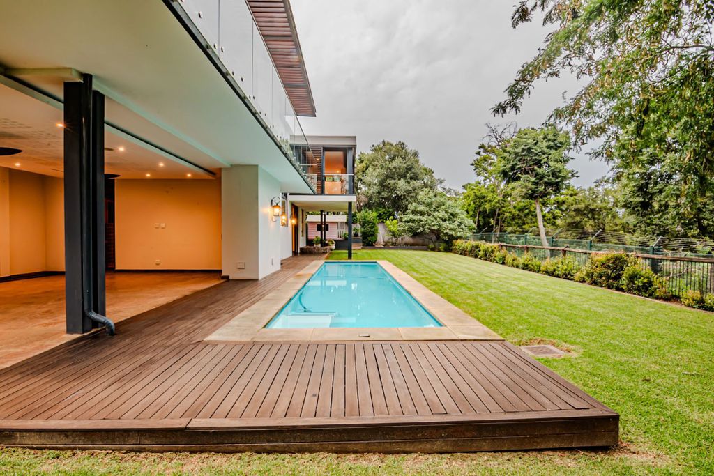 Property photo 2 of 80 Cn1678104