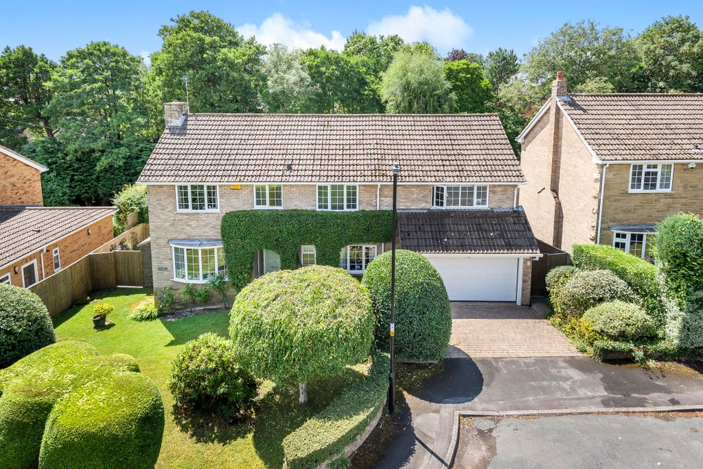 Property photo 1 of 15 0 General