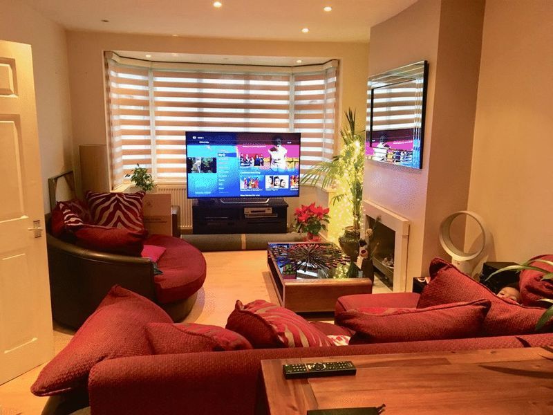 Property photo 2 of 9 Photo 8