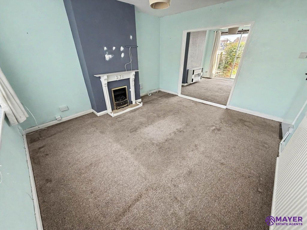 Property photo 3 of 15