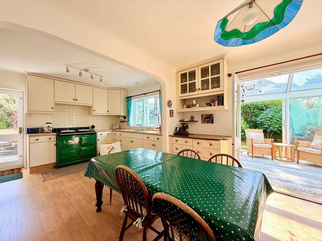 Property photo 2 of 24