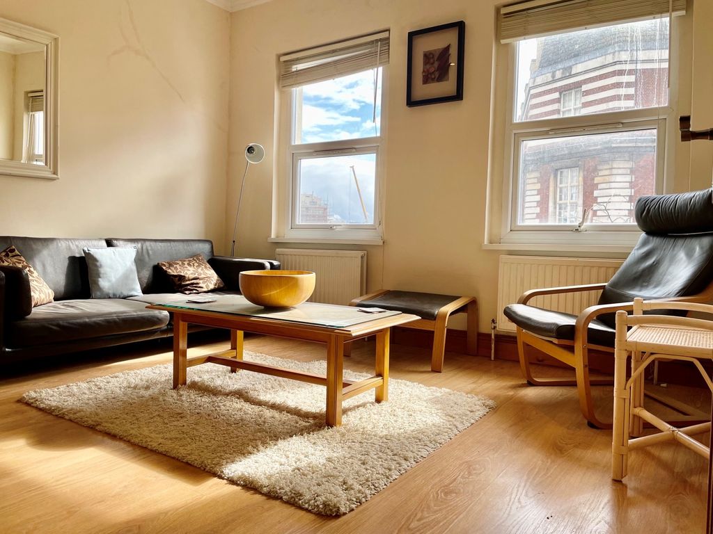 Property photo 3 of 9